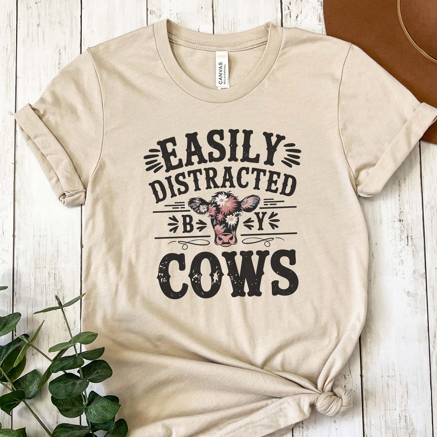 Vintage Style 'Easily Distracted Cows' Short Sleeve Tee